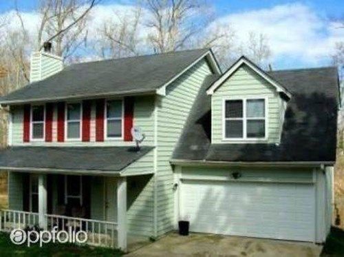 120 Woody Path Ln, Atlanta, GA 30349