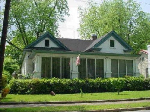 133 W Ellawood Ave, Cedartown, GA 30125
