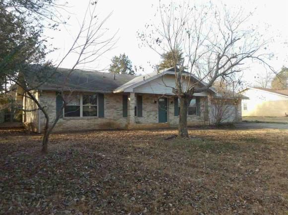 1134 EASTWOOD DR, Booneville, AR 72927