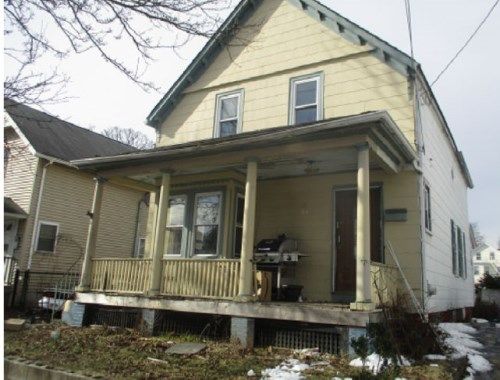56 Vine St, East Providence, RI 02914