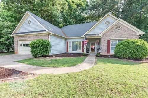 3652 Autumn View Dr, Acworth, GA 30101