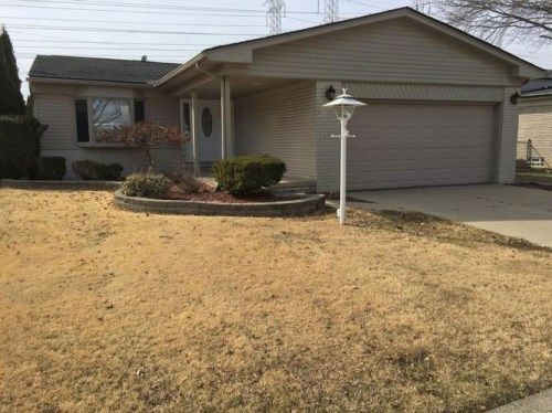 32643 LANCASTER DR, Warren, MI 48088