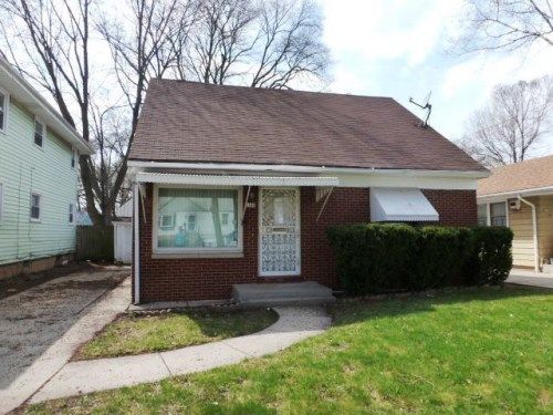 5169 N 45th St, Milwaukee, WI 53218