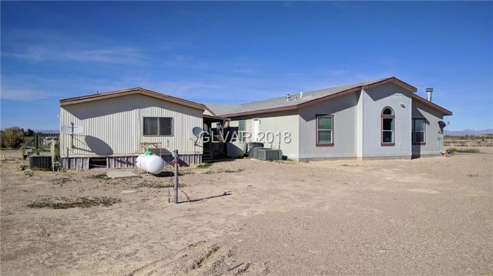 745 West Bettles, Amargosa Valley, NV 89020