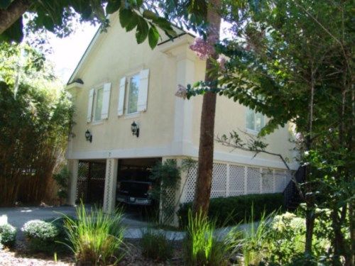 7 Wanderer Ln, Hilton Head Island, SC 29928