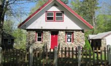 85 Lakeview Dr Charlton, MA 01507