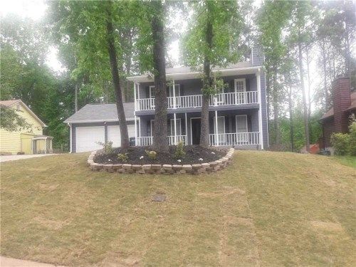 3753 Holland Dr, Snellville, GA 30039