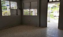 176 El Duque Comm Naguabo, PR 00718