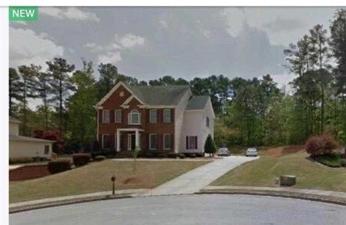 1560 Laurelhill Dr, Lawrenceville, GA 30044