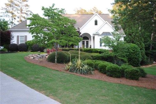 5630 Stoneleigh Dr, Suwanee, GA 30024