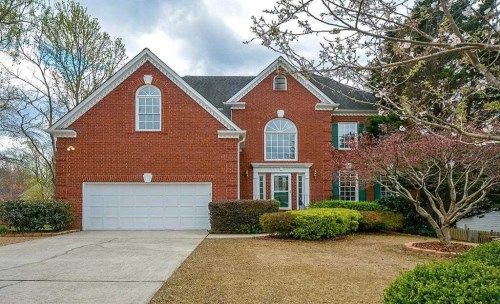 245 Bluff Oak Dr, Roswell, GA 30076