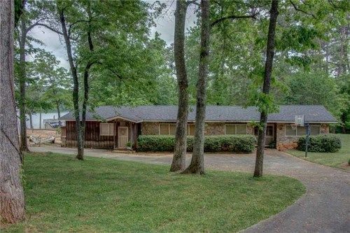 4006 Pine Shore Circle, Gainesville, GA 30501