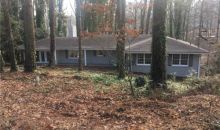 519 Susan Creek Dr Stone Mountain, GA 30083