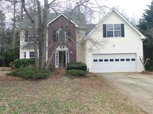 7292 Coral Lake Dr, Flowery Branch, GA 30542