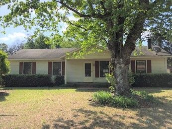 403 Henry St, Aiken, SC 29803