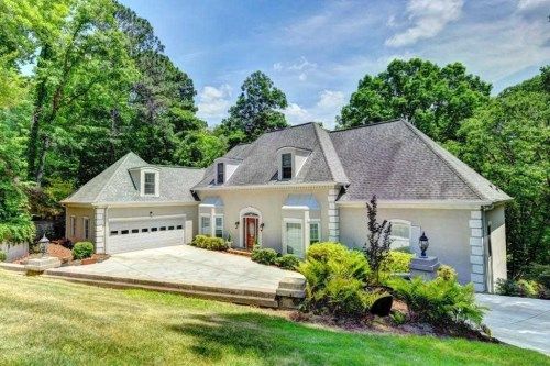 9580 Marsh Cove Ct, Atlanta, GA 30350