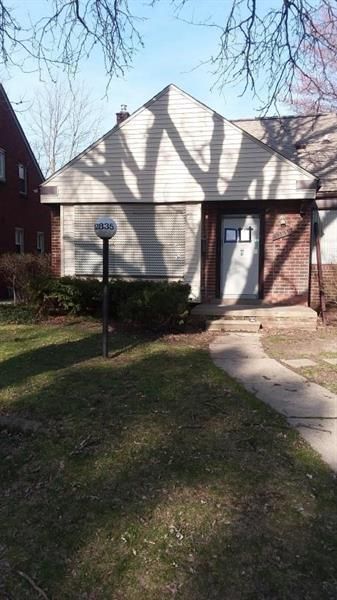 12835 WOODMONT AVE, Detroit, MI 48227