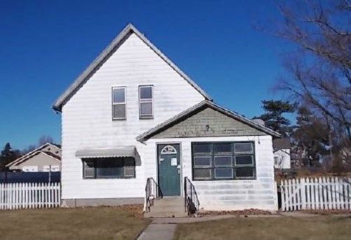206 E 3rd Street, Cyrus, MN 56323