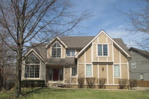 12810 Flint St, Overland Park, KS 66213
