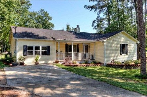 12 E Boxwood Dr SE, Cartersville, GA 30121