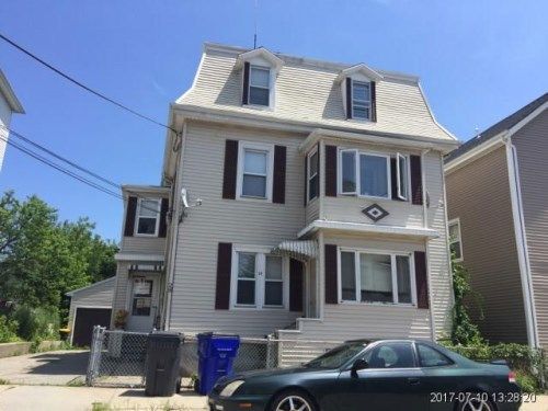 28 Wilbur St, Fall River, MA 02724