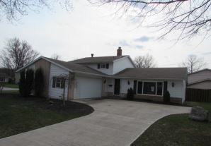 5890 Revere Dr, North Olmsted, OH 44070