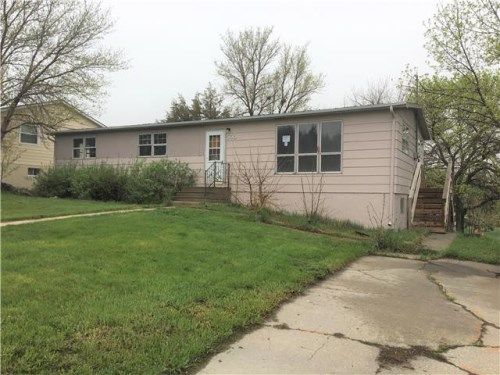 555 W 12th St., Winner, SD 57580