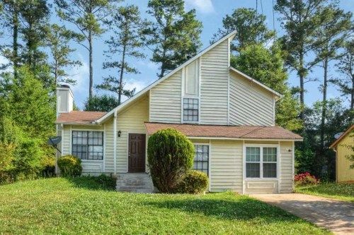 6208 Creekford Dr, Lithonia, GA 30058