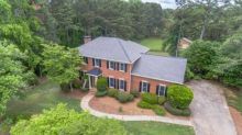 531 Stillwaters Dr SW Marietta, GA 30064