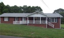 135 West Dr Calhoun, GA 30701