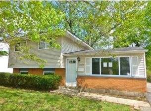 2258 Majestic Dr W, Columbus, OH 43232