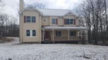 112 Crown Point Ct East Stroudsburg, PA 18302