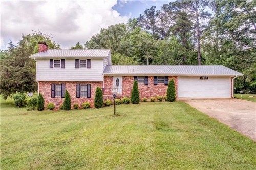 3318 Springdale Forrest Circle, Gainesville, GA 30506