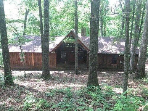 685 Rock Mills Rd, Lagrange, GA 30240