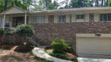 2450 Surrey Trl Atlanta, GA 30349