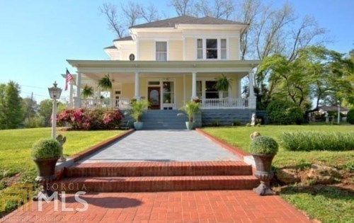 81 Main St, Moreland, GA 30259