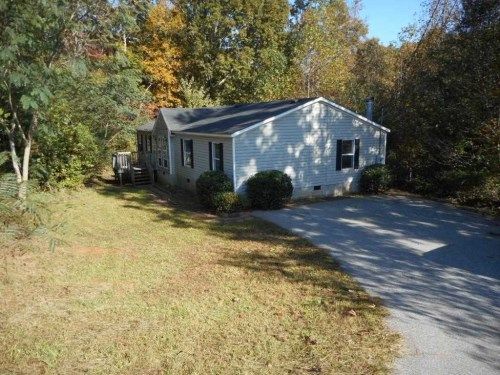 97 Essex Dr, Dahlonega, GA 30533