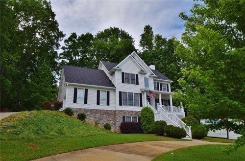 479 Lake Laurel Dr, Dahlonega, GA 30533