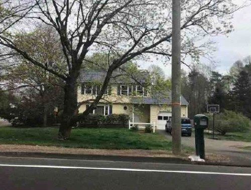 362 Avery St, South Windsor, CT 06074