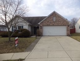 5409 Chestnut Wood, Indianapolis, IN 46224