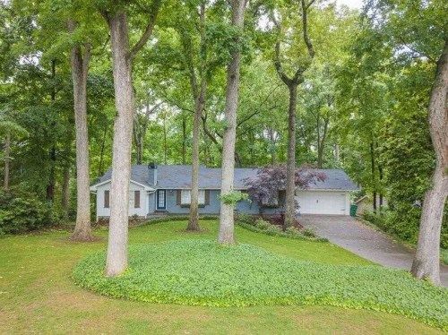 5592 Colton Dr, Atlanta, GA 30342