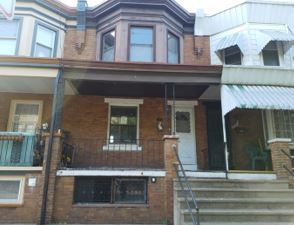 1011 Pond St, Bristol, PA 19007