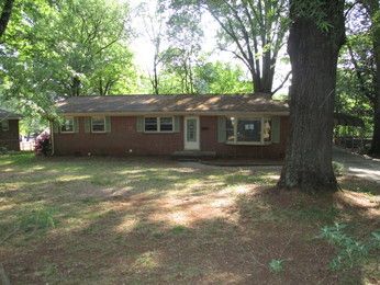614 Highland Park Dr, Eden, NC 27288