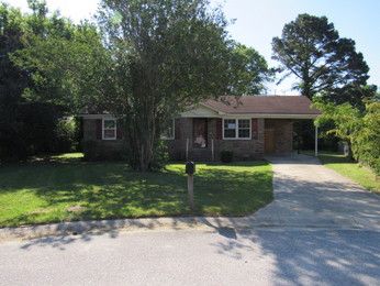 1402 Reed Ct, Florence, SC 29506