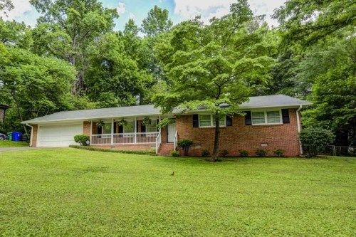 3275 Francine Dr, Decatur, GA 30033