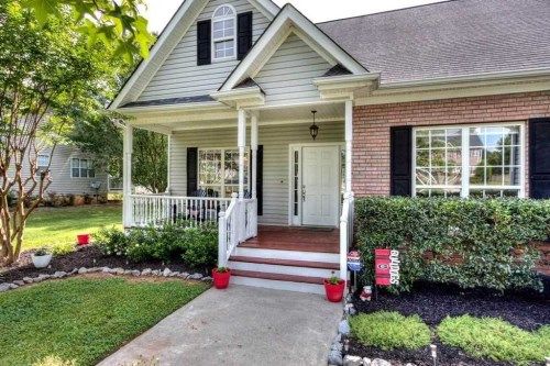 49 Sassafras Trl, Cartersville, GA 30121