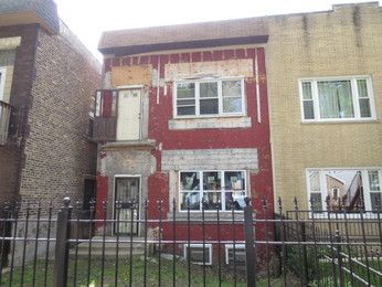 3816 S Emerald Ave, Chicago, IL 60609