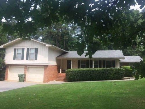 638 Kings Ridge Dr, Monroe, GA 30655