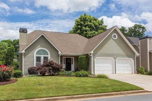 1104 Oakland Trace NE, Atlanta, GA 30319