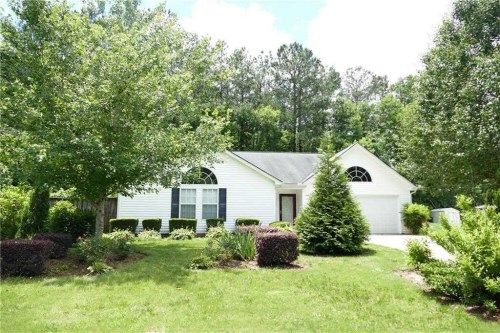 7905 Lake Stone Circle, Douglasville, GA 30134